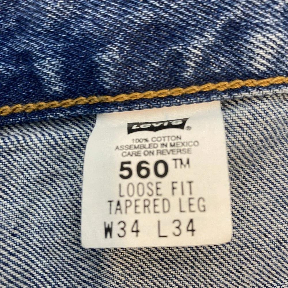 Vintage Levis Jeans Mens 34x34 Fits 34x36 560 Relaxed Tapered 90s 1999 Classic